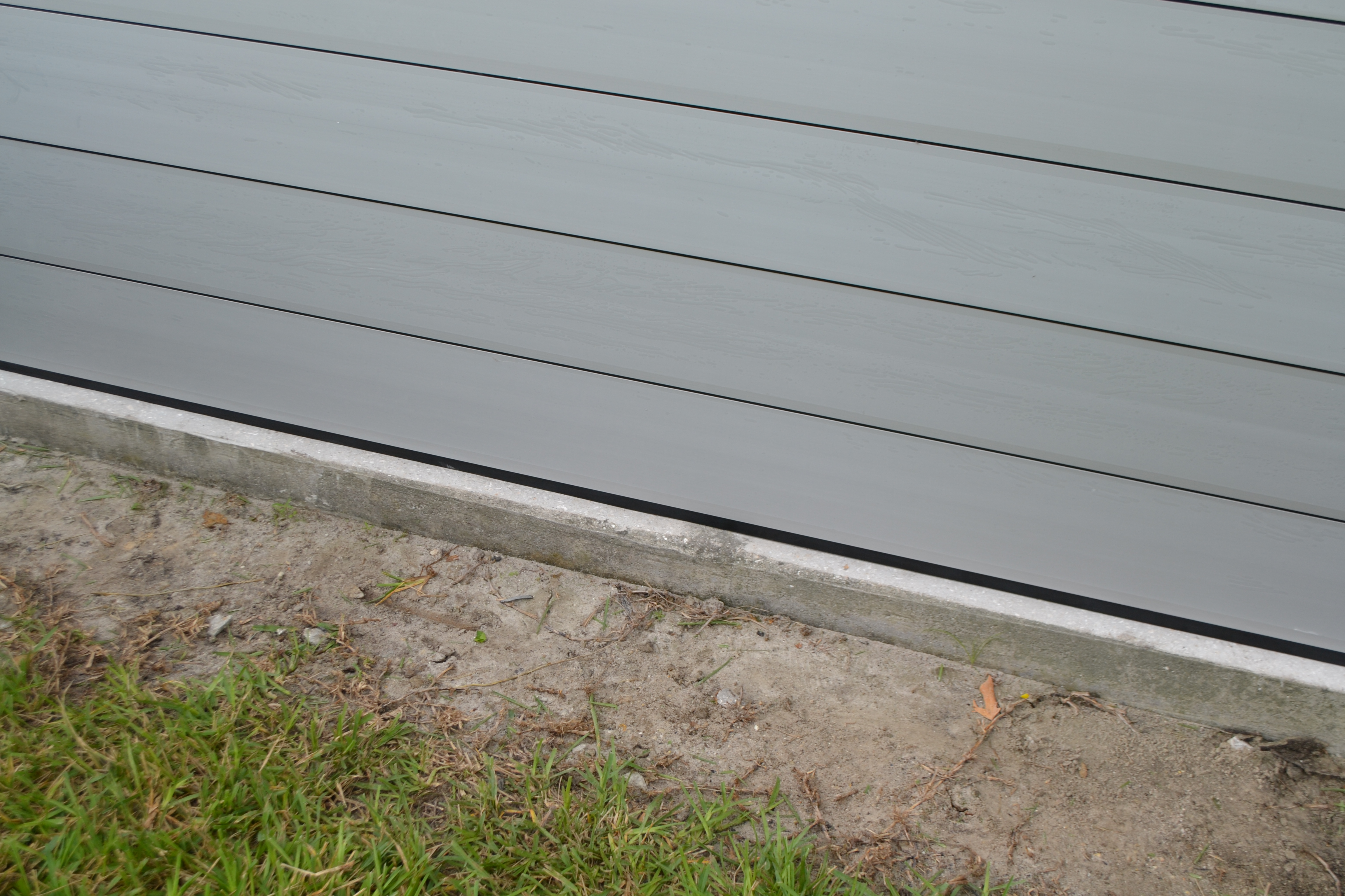 Close-up of Rubicon flood panel install hardware and seal line